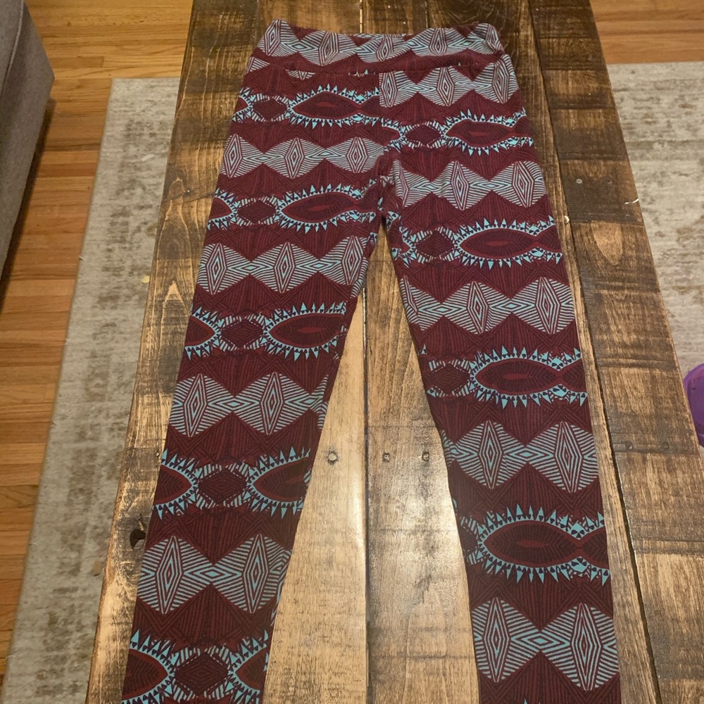 Aztec design LuLaRoe leggings